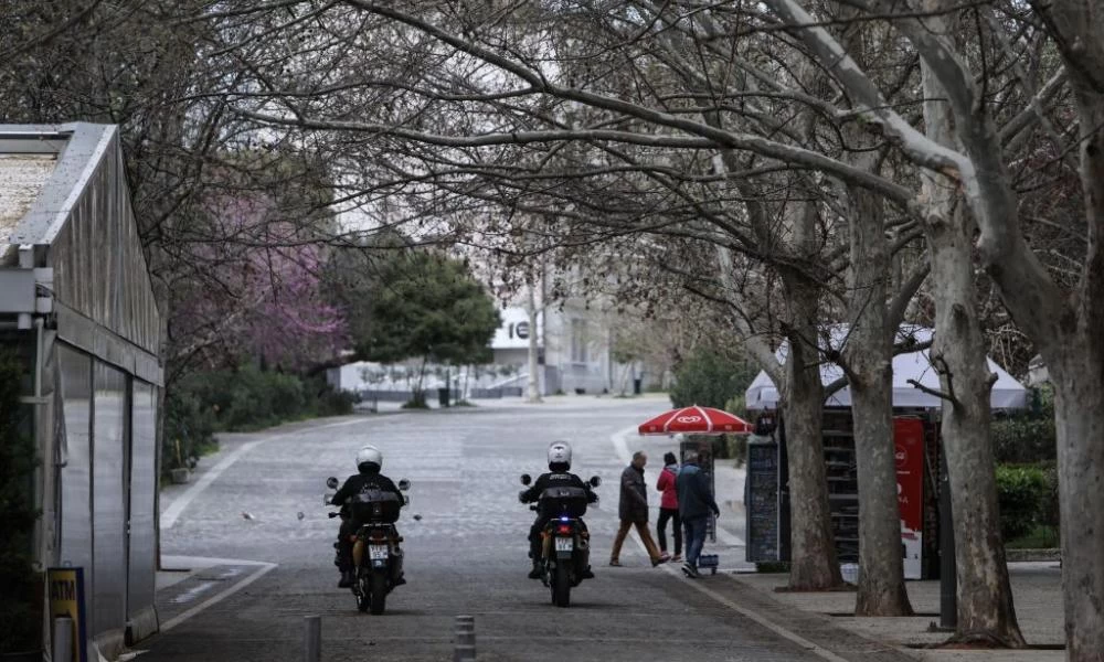 Απαγόρευση κυκλοφορίας: Νέα μέτρα για μετακίνηση και μεταφορά επιβατών